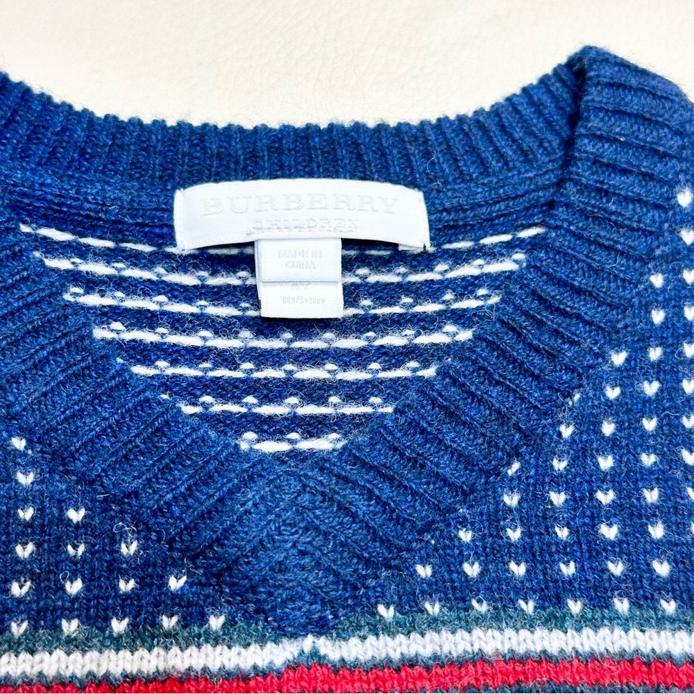 Burberry 100% Lambswool Sweater - Picture 3 of 7